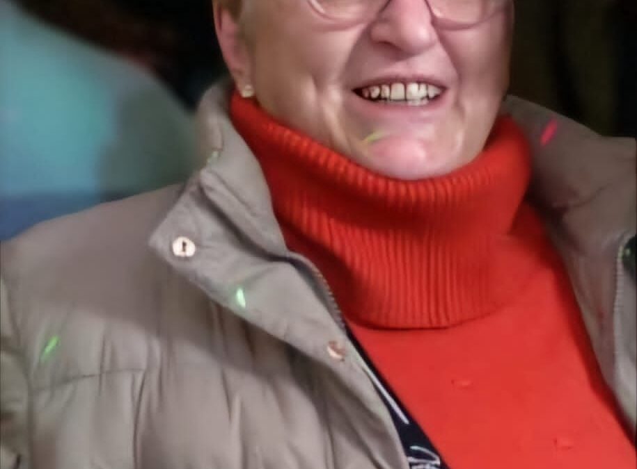 OLGA MERCEDES CASTRO
