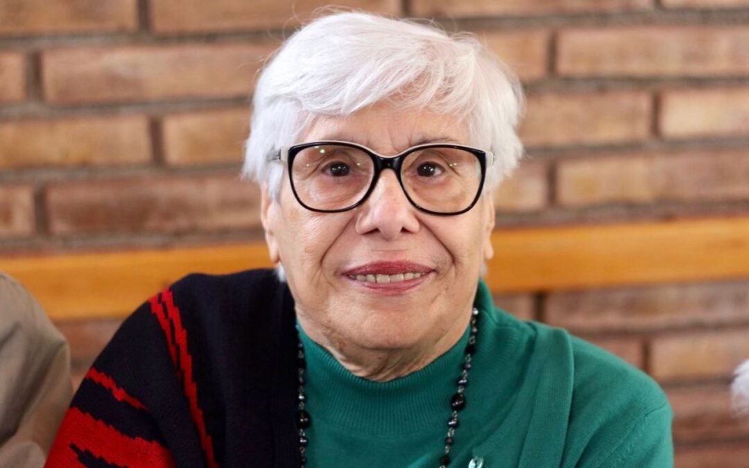ELISA CASTRO