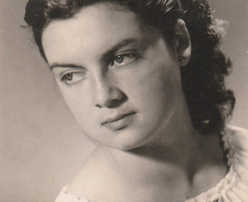 ROSA BLONDINA CRUZ CRUZ