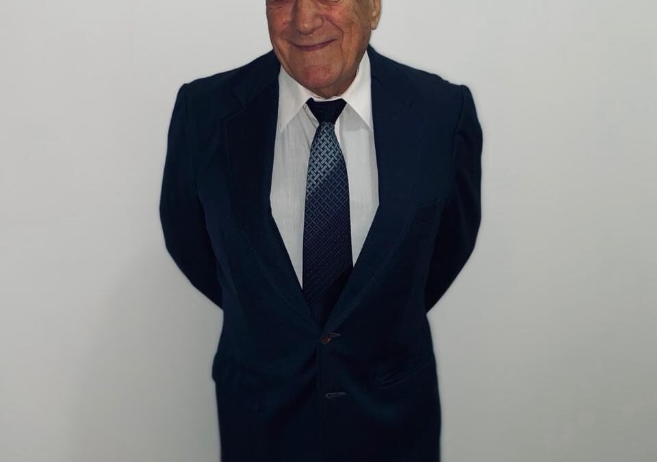 JORGE J. MOLLAR